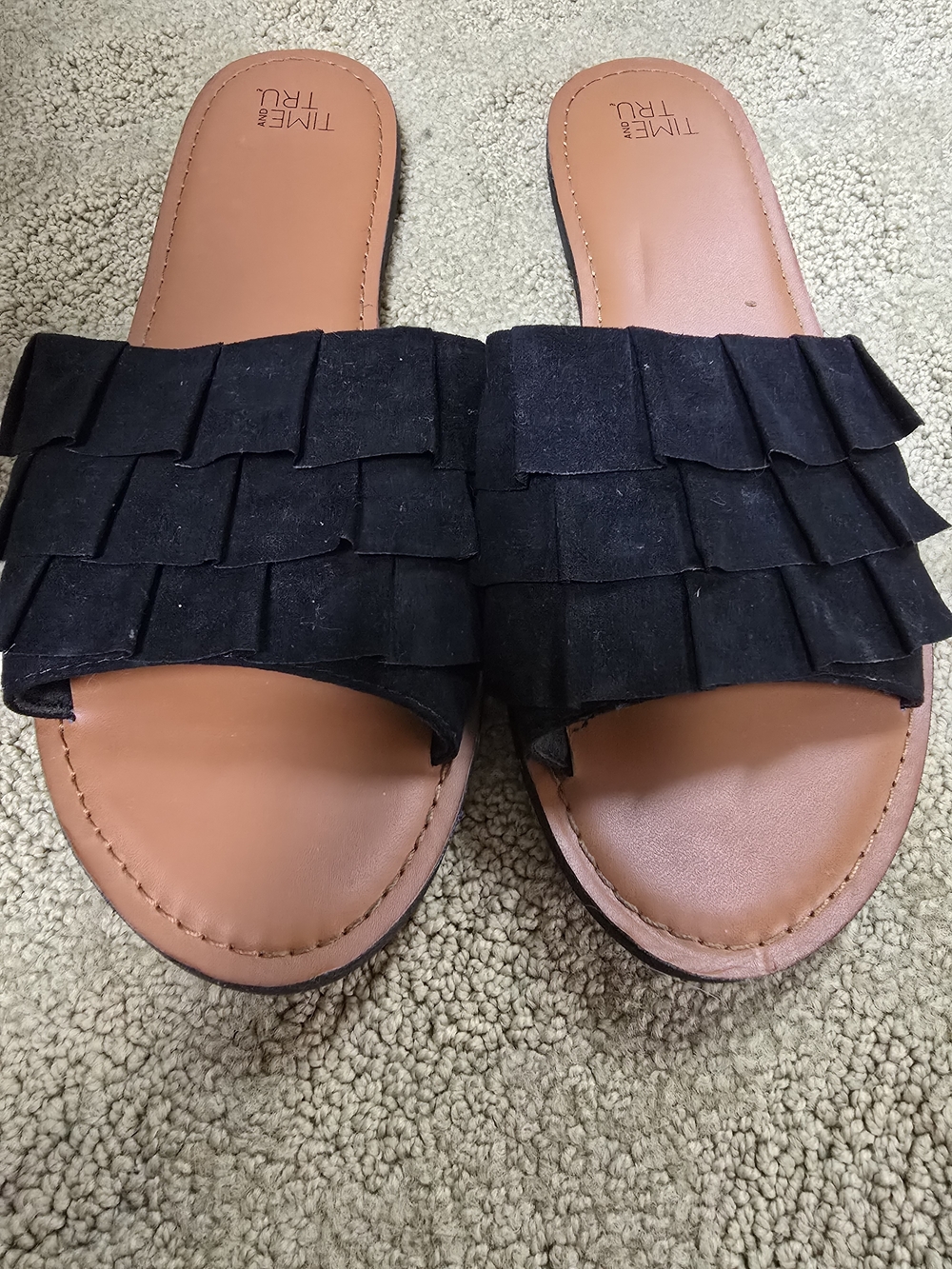 Time and Tru Black Ruffle Slide Sandals Size 9